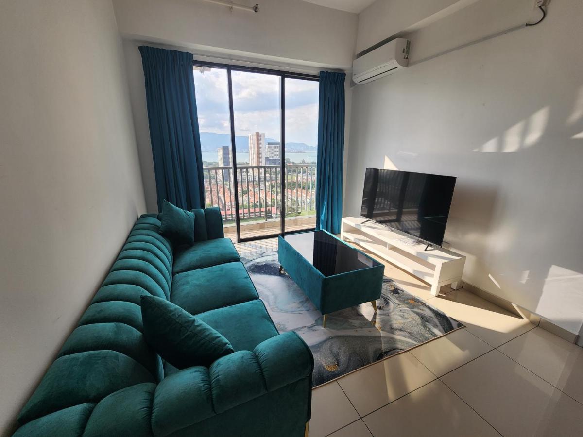 Praicon Tower - Premium Suite Butterworth Eksteriør billede