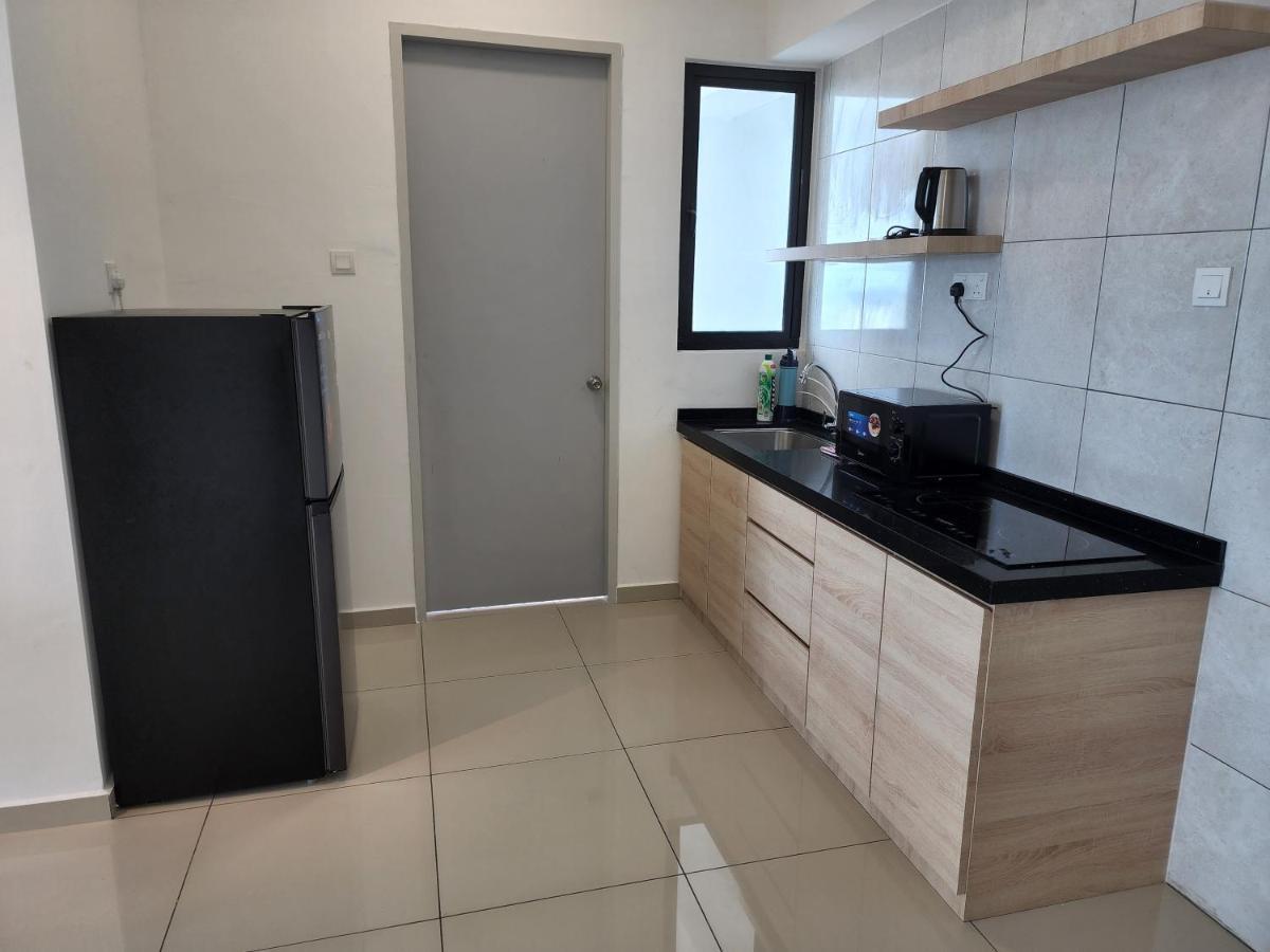 Praicon Tower - Premium Suite Butterworth Eksteriør billede