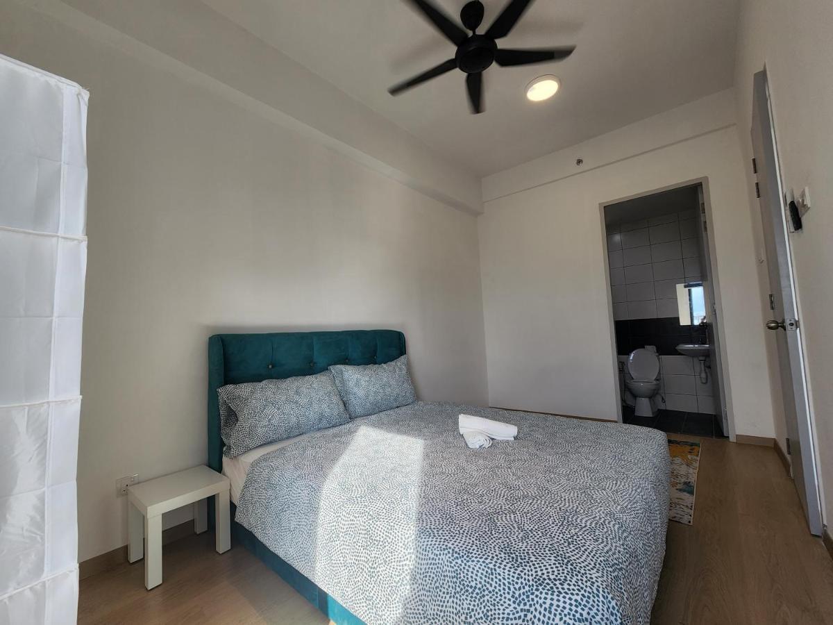 Praicon Tower - Premium Suite Butterworth Eksteriør billede